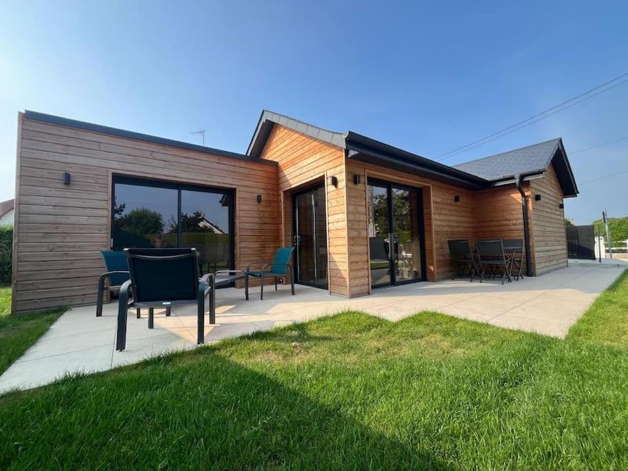 Le Chalet Aux Portes Du Pays D Auge Saint-Samson Exterior photo